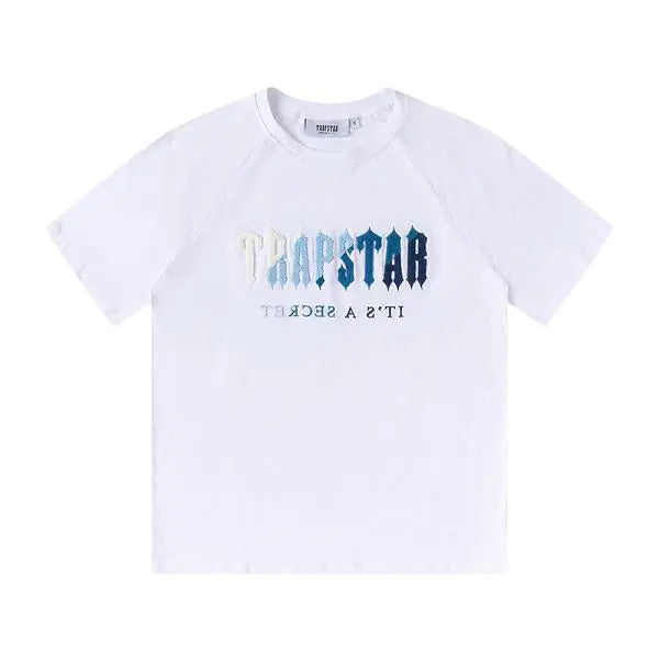 "TRAPSTAR" T-Shirt & Shorts